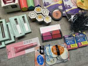 Group of beauty products - 5
