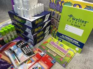 Group of office supplies - 3