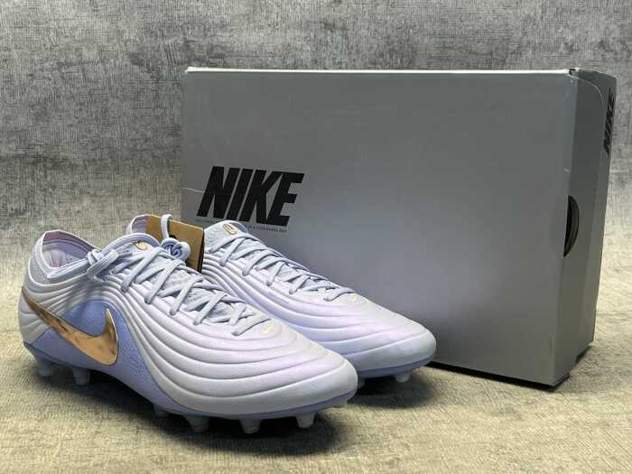 Nike Tempo Maestro Elite LV8