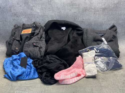 Group of Women's clothing size L