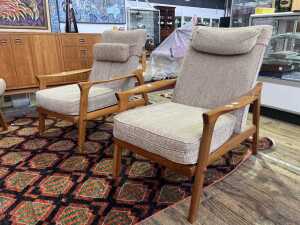 Danish Deluxe 'Inga' mid-century three piece lounge suite - 2