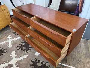 Australian mid-century teak dressing table - 3