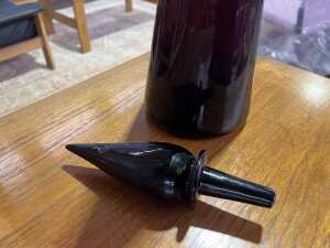 Mid-century cased glass Genie Bottle in aubergine - 5
