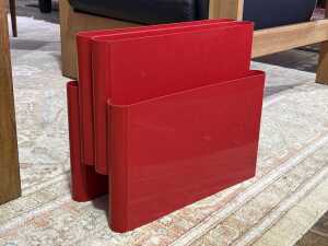 Kartell model 4676 magazine holder