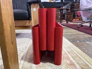 Kartell model 4676 magazine holder - 2