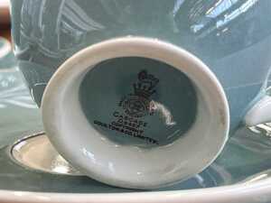 Royal Doulton 'Cascade' porcelain dinner setting for six - 5