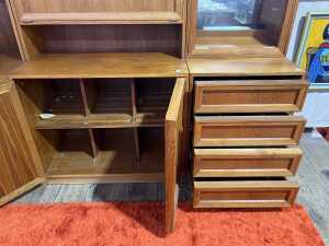 Mid-century teak wall unit in four modules - 7
