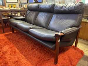 Tessa mid-century three piece lounge suite - 2