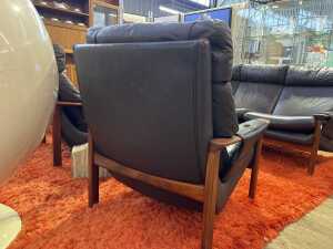 Tessa mid-century three piece lounge suite - 4