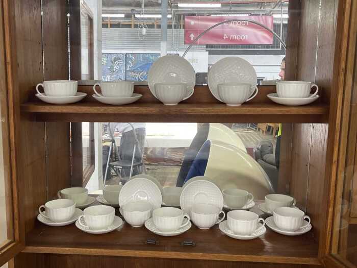 Set of 12 Wedgwood 'Night and Day' porcelain duos