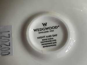 Set of 12 Wedgwood 'Night and Day' porcelain duos - 5