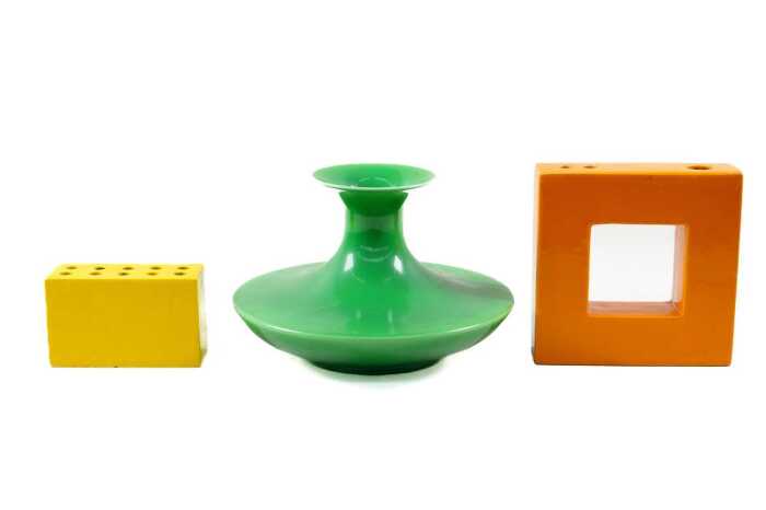 Three mid-century Italian ceramic vases