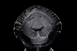 Mat Jonasson Royal Krona crystal lion figure, 1970s - 2