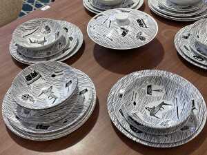 Ridgway Potteries 'Homemaker' porcelain dinner setting for eight - 2