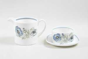 Susie Cooper for Wedgwood 'Glenmist' porcelain coffee setting for six - 3