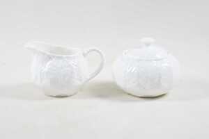 Wedgwood 'Countryware' porcelain tea setting for eight - 4