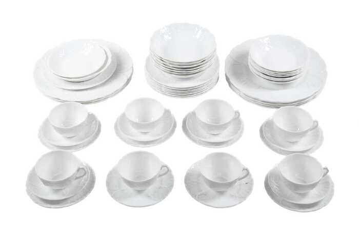 Coalport Countryware dinner setting for eight