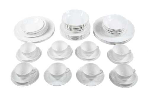 Coalport Countryware dinner setting for eight
