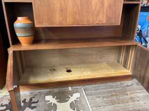 Mid-century teak wall unit - 3
