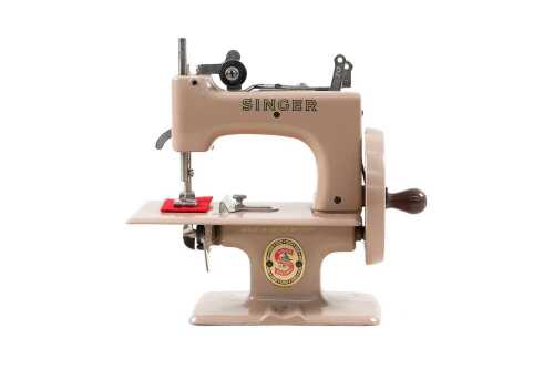 Vintage Singer Sewhandy No. 20 child's miniature sewing machine