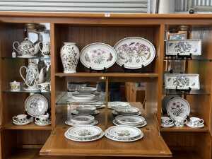 Portmeirion 'The Botanic Garden' porcelain dinner setting for four