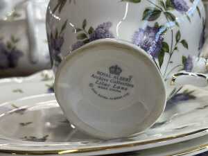 Royal Albert 'Archive Collection - Lilac Lane' porcelain tea setting for four - 5