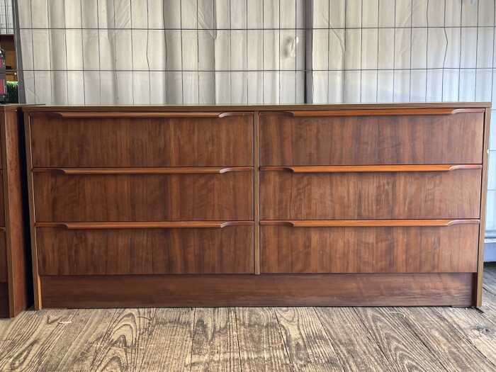 Mid-century dressing table