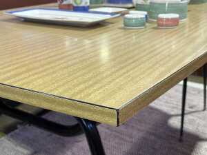 Mid-century kitchen table and two dining chairs - 7