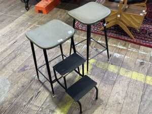 Two Aristoc mid-century kitchen stools - 2