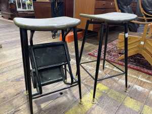 Two Aristoc mid-century kitchen stools - 3