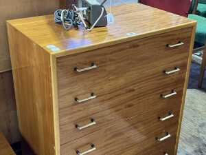 Hayson Mid-century maple chest of six drawers - 2