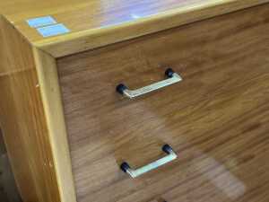 Hayson Mid-century maple chest of six drawers - 5