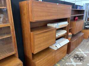 Mid-century teak wall unit - 2