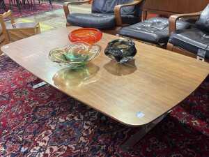 Mid-century coffee table - 2