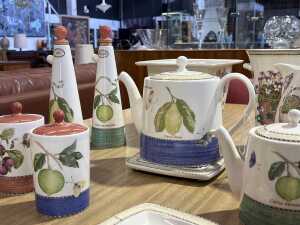 Wedgwood 'Sarah's Garden' Queen's Ware porcelain kitchen and homewares - 2