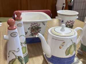 Wedgwood 'Sarah's Garden' Queen's Ware porcelain kitchen and homewares - 4