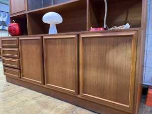 Mid-century teak wall unit - 3