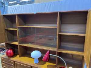Mid-century teak wall unit - 4