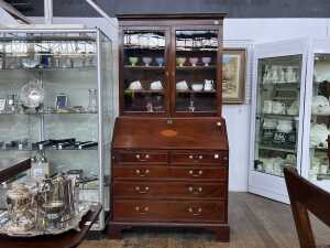 Georgian mahogany bureau bookcase
