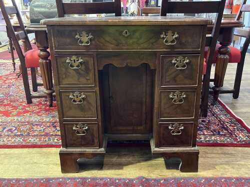 George III walnut kneehole desk
