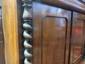 Victorian mahogany chiffonier - 6