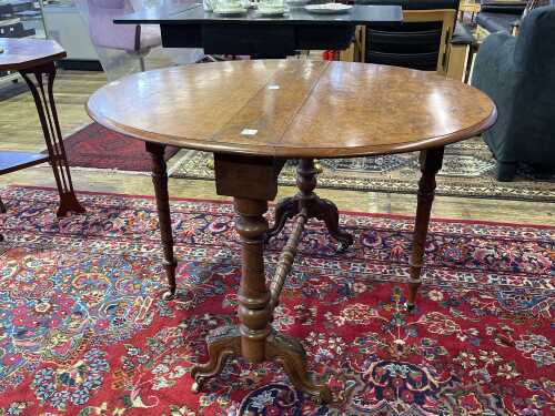 Victorian burr walnut Sutherland table