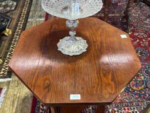 Antique Arts and Crafts oak occasional table - 2
