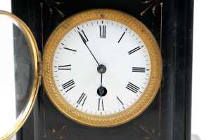 Antique French mantel clock - 2