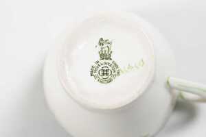 Royal Doulton 'Violet' porcelain coffee setting for six - 4
