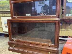 Antique style mahogany waterfall front barrister's bookcase - 3