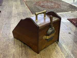Victorian timber coal scuttle - 2