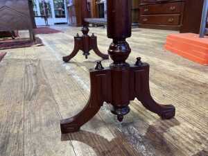 Victorian style mahogany towel rail - 3