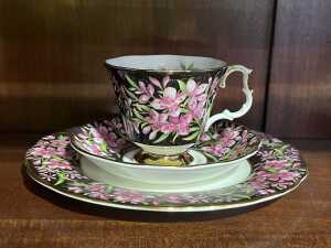 Five Royal Albert 'Provincial Flowers' porcelain duo and side plate sets - 4