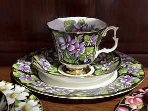 Five Royal Albert 'Provincial Flowers' porcelain duo and side plate sets - 4